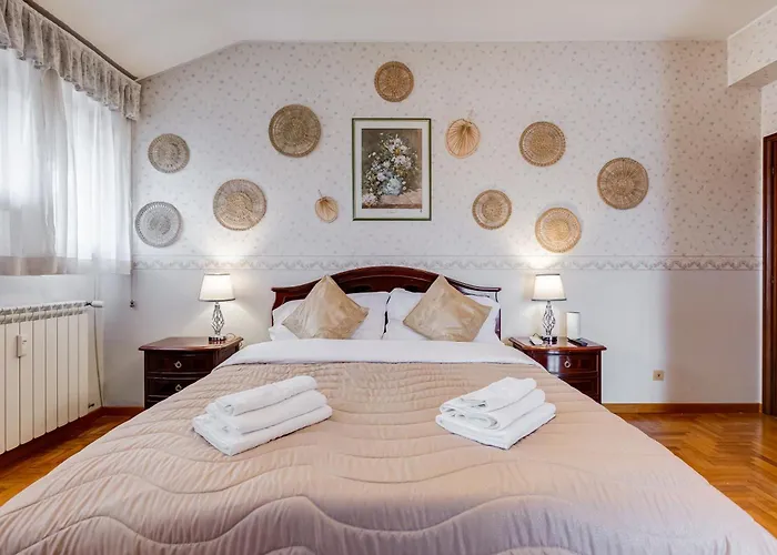 The Elegant Penthouse - Ampio Attico Con Posto Auto Apartment *